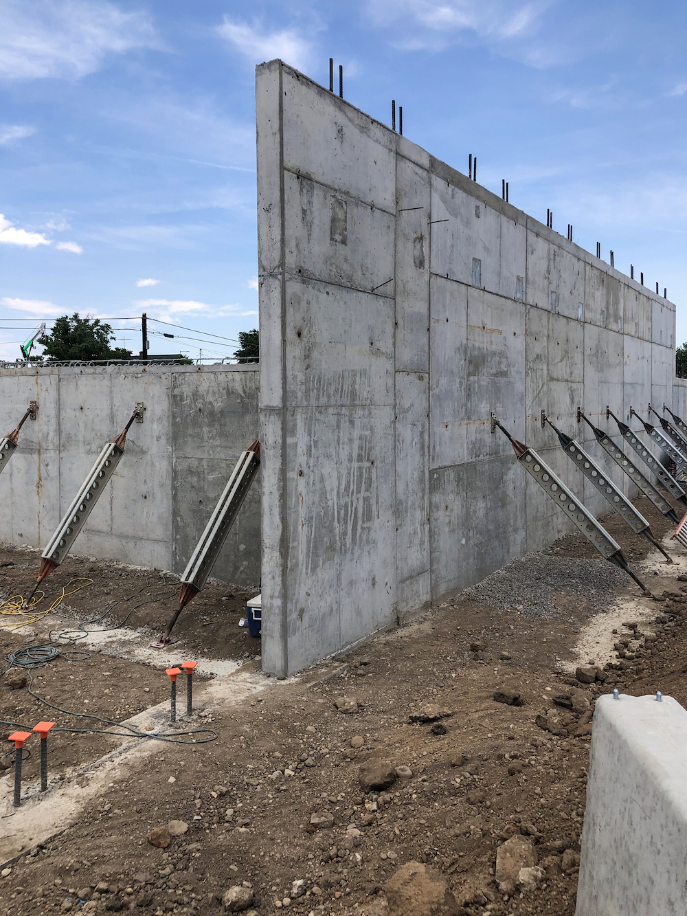 concrete walls at a construciton site